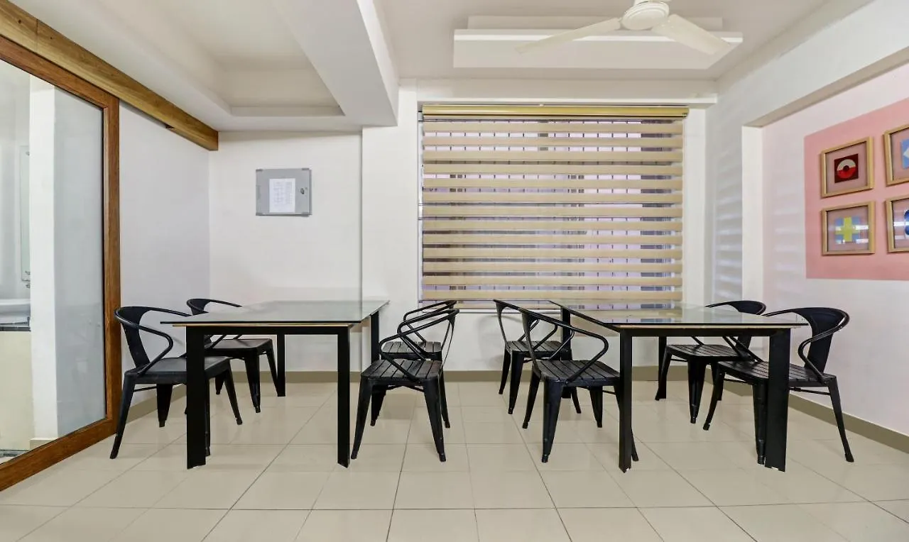 Hotel De Lamar Kozhikode 3*,  India