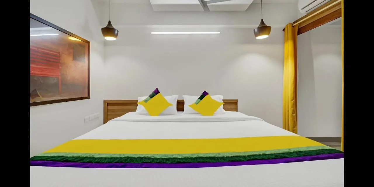 ***  Hotel De Lamar Kozhikode India